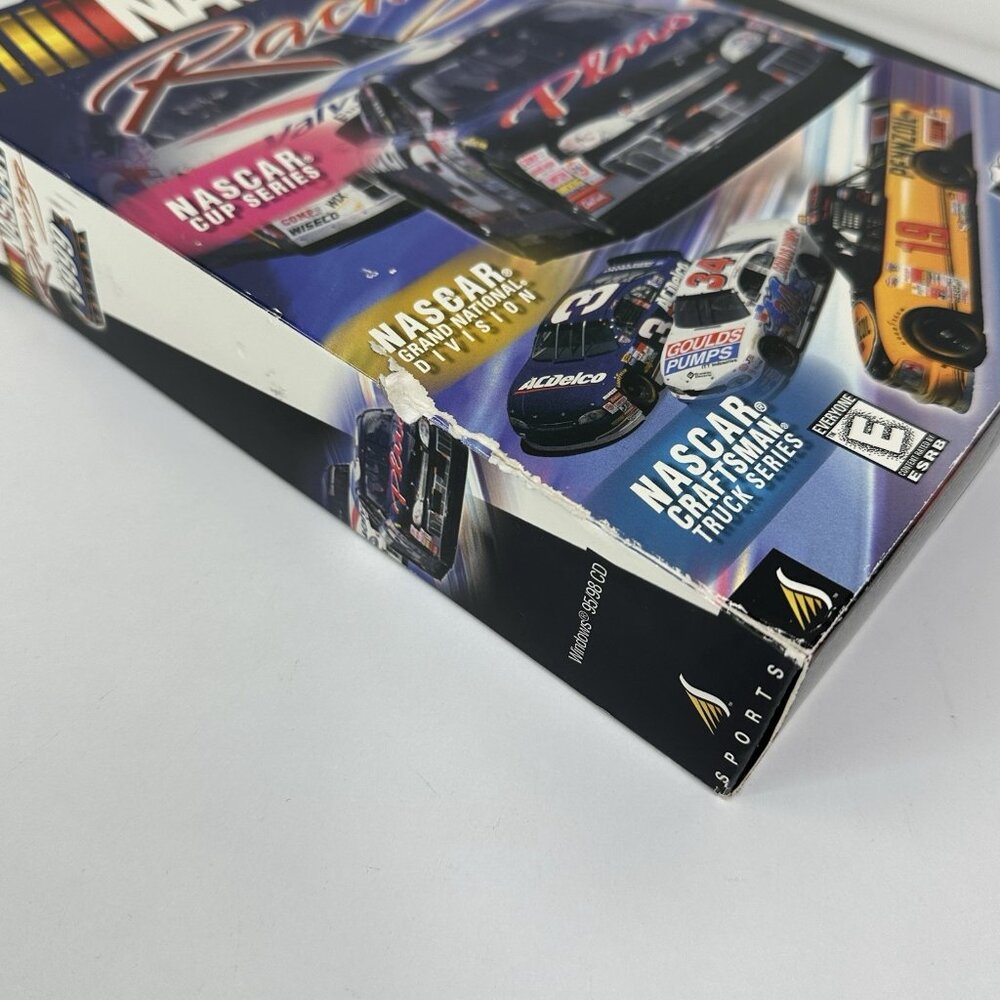NASCAR Racing 1999 Edition (PC, 1998) - Picture 14 of 16